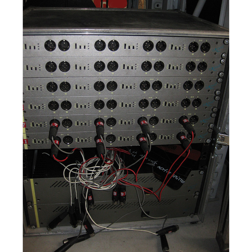 AXXENT MLS-4 Active analog audio splitter
