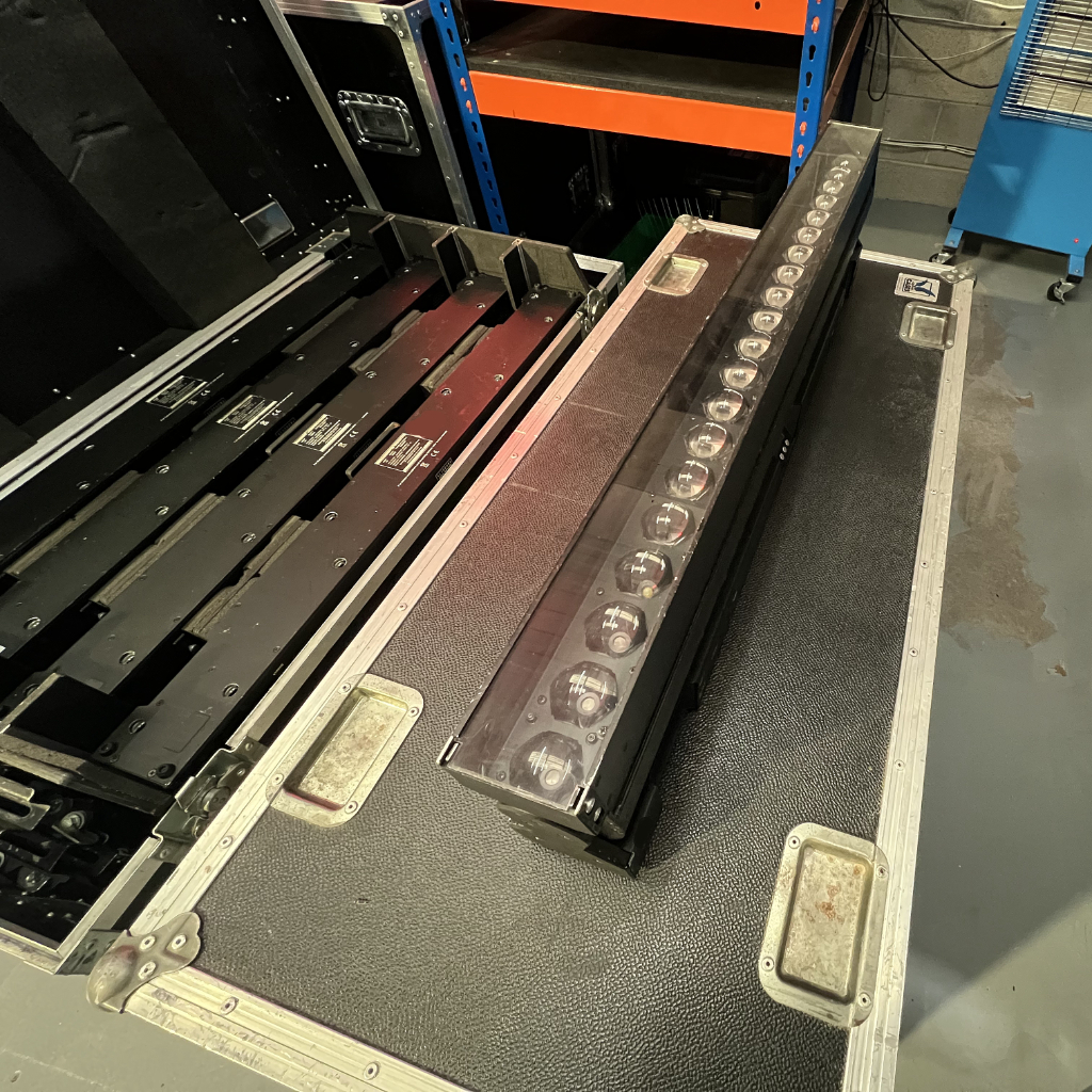 GLP impression X4 Bar 20 Lighting Fixture