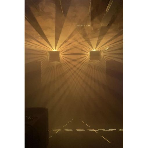 Minuit Une IVL Square multi-directional, immersive, wide-covering area fixture