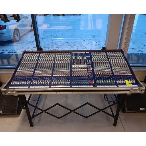 Midas Verona 400 Analog Console