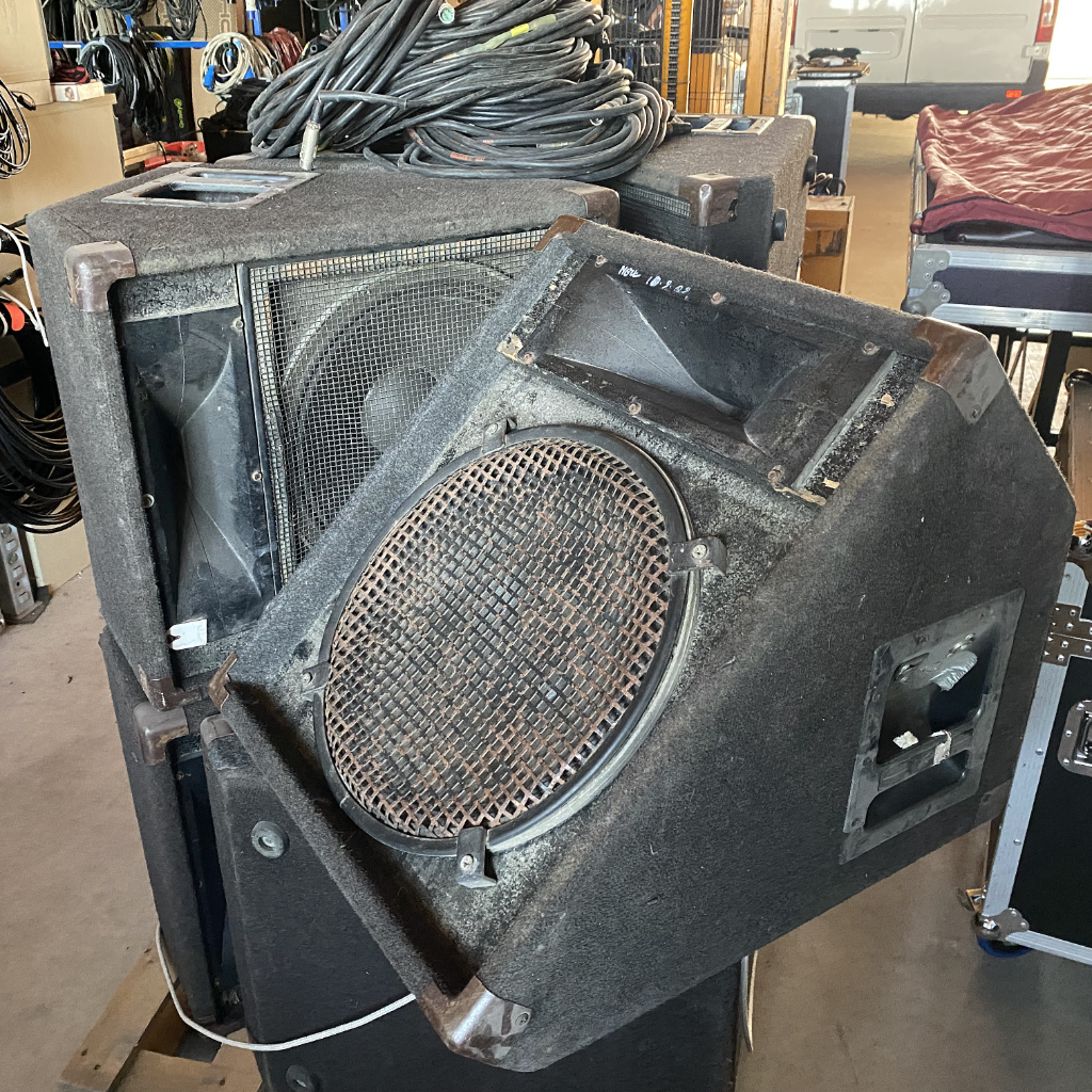 Peavey 1545 Stage Monitor