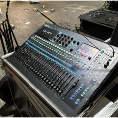Allen and Heath Qu-24 Digital Mixer