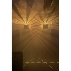 Minuit Une IVL Square multi-directional, immersive, wide-covering area fixture