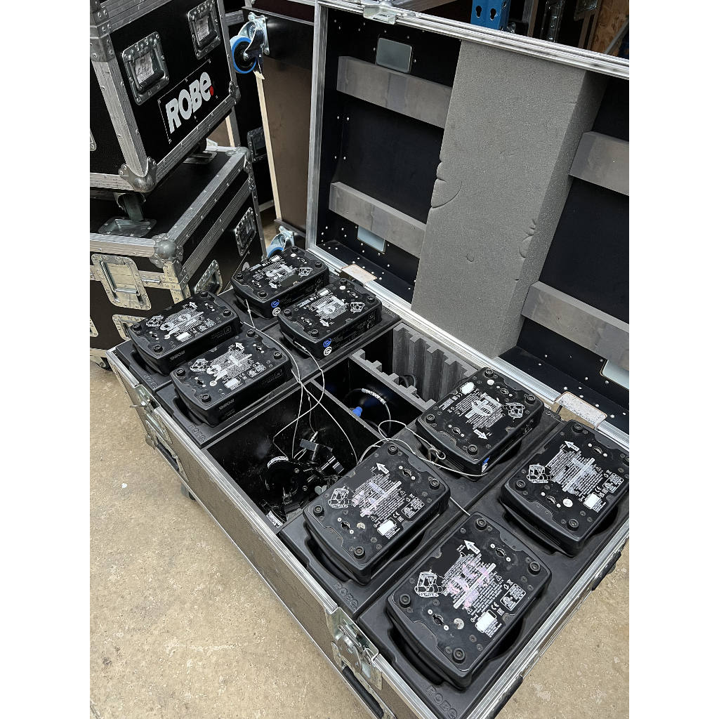 Robe ROBIN LEDBeam 150 Lighting Fixture