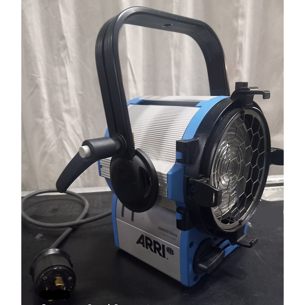 ARRI T1 Fresnel Lighting Fixture