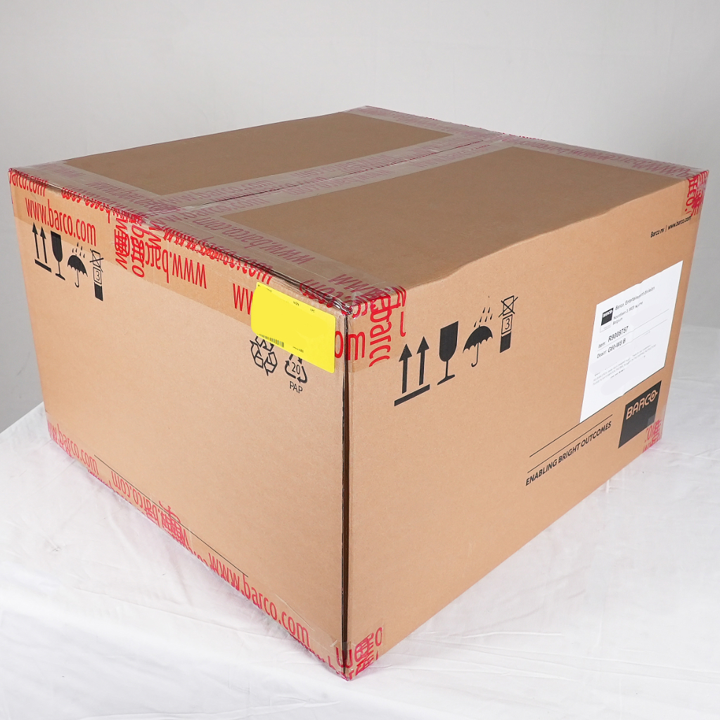 Barco G60-W8-B Projector