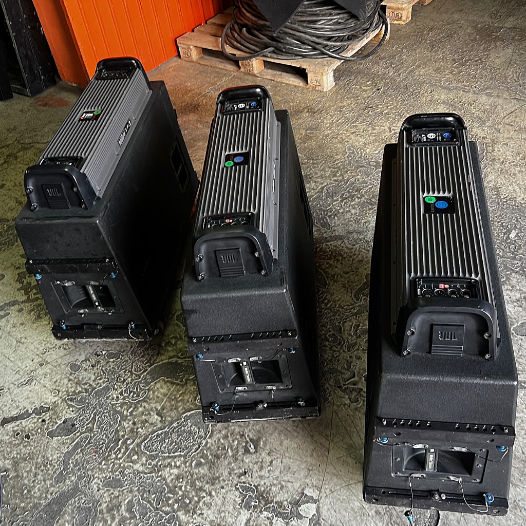JBL Vertec VT4888 DP-DA System