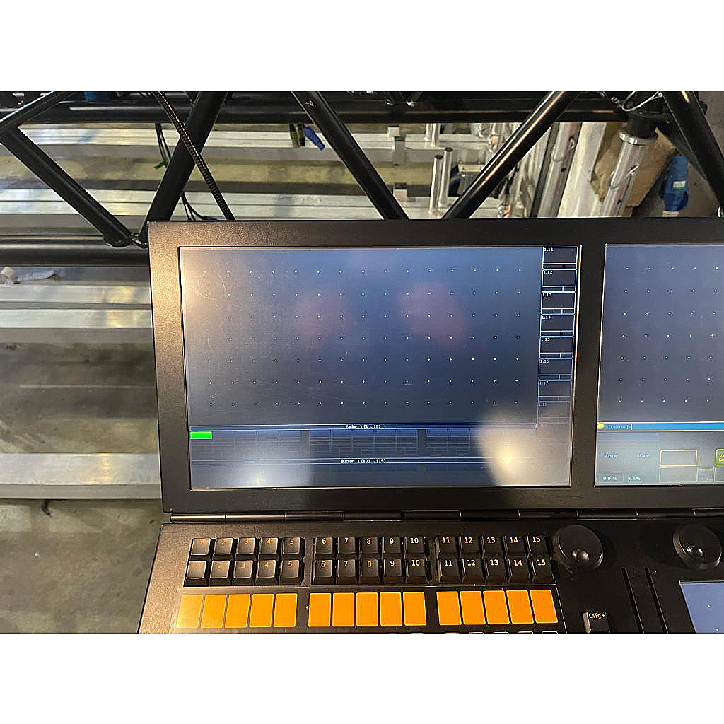 MA Lighting GrandMA2 Light Lighting Console