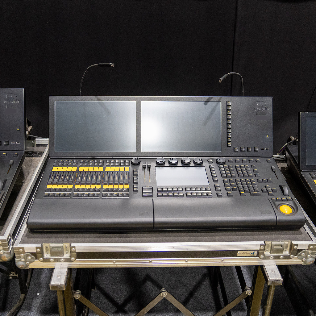 MA Lighting GrandMA2 Light Lighting Console