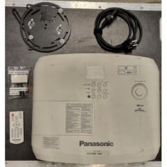 Panasonic PT-VZ580 1LCD 5.000 lumen projector