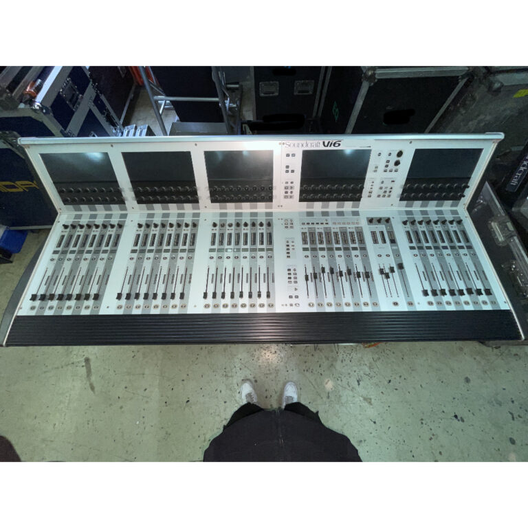 Soundcraft Locar Rack Soundcraft VI600 with Local rack and Stage rack – Buy now from 10Kused