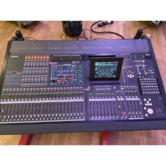 Yamaha PM5D Digital Mixing Console with Stage Rack