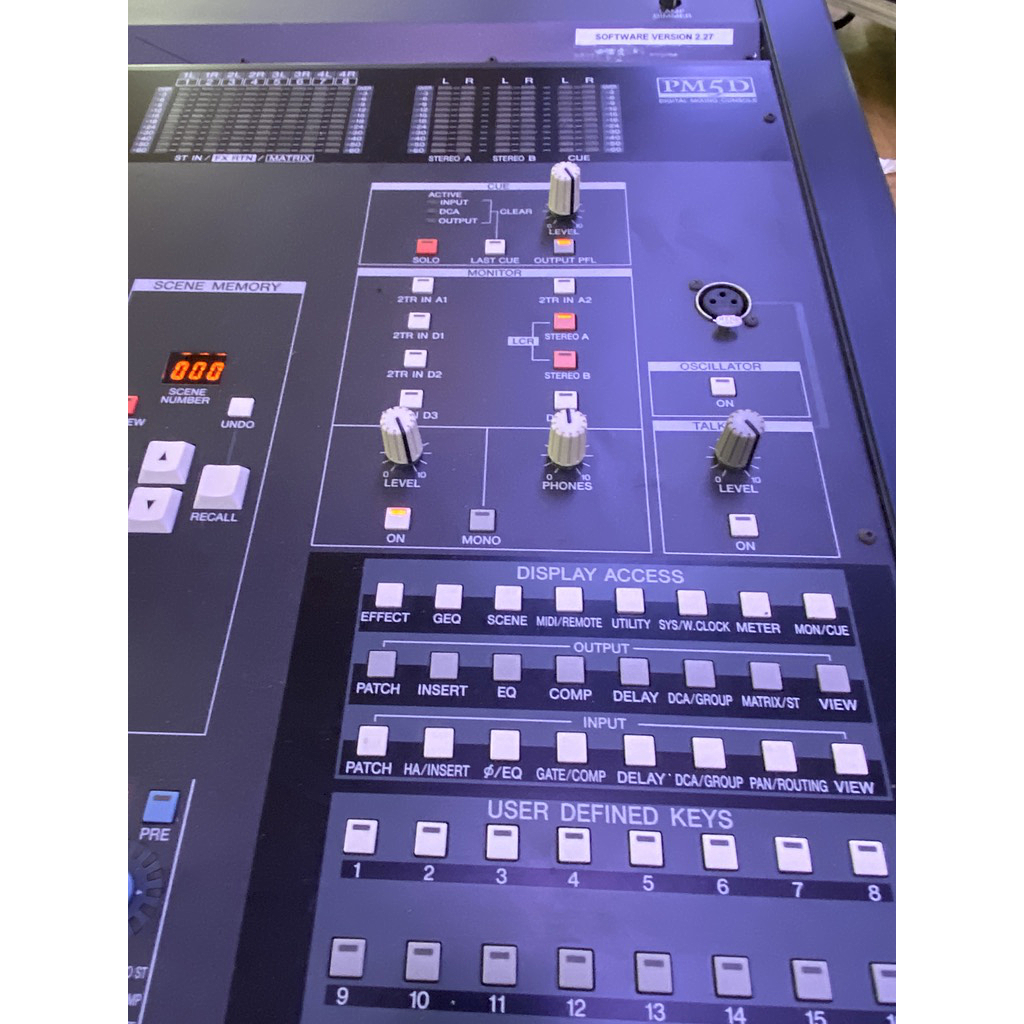 Yamaha PM5D Digital Mixing Console with Stage Rack