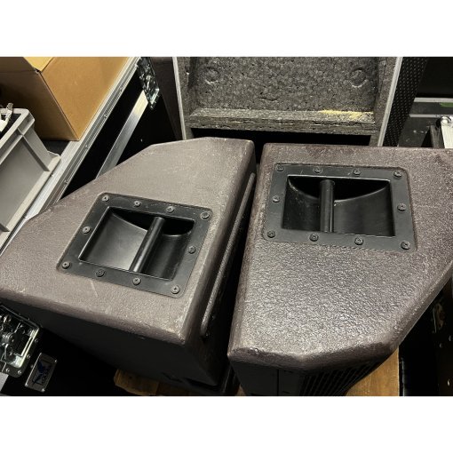 L-Acoustics 115FM monitor speaker