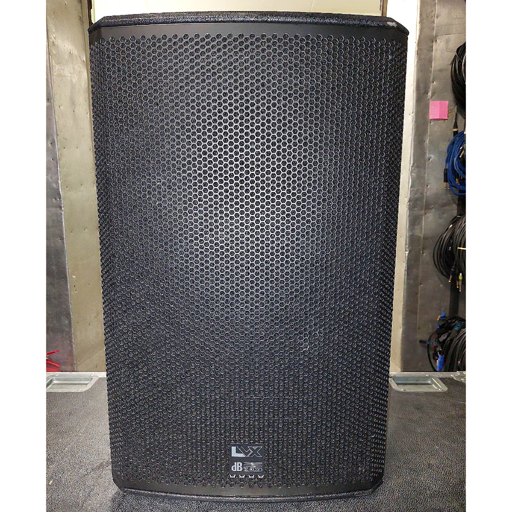 dB Technologies LVX15 Loudspeaker Set