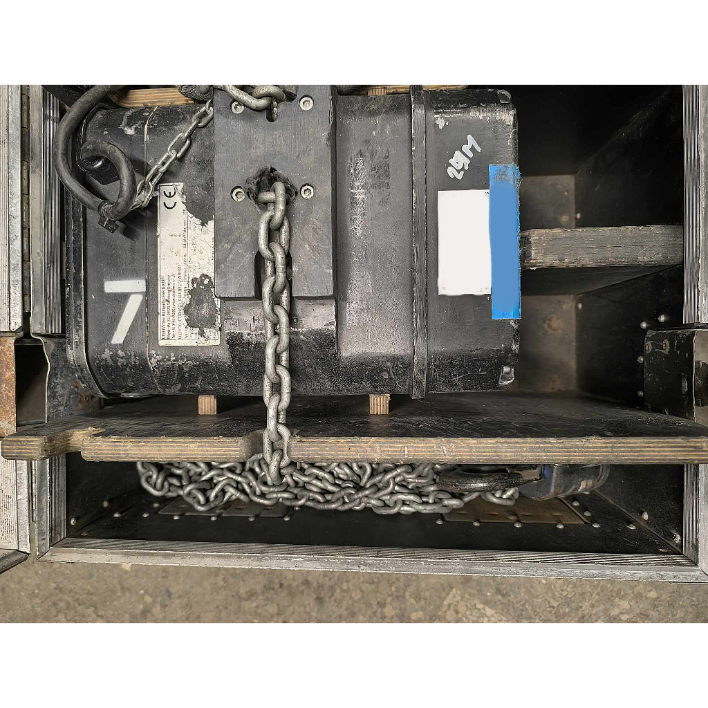 Chainmaster BGV D8 1000kg Electric Chain Hoist
