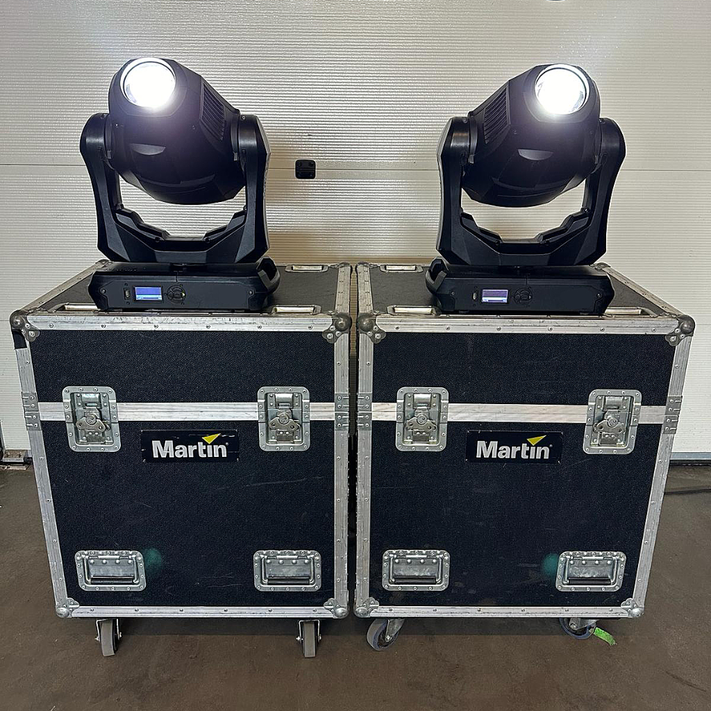 Martin MAC Quantum Profile Lighting Fixture