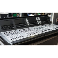 Soundcraft VI3000 with VI STAGEBOX