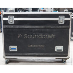 Soundcraft VI3000 with VI STAGEBOX