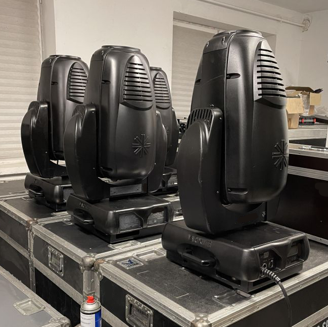Vari-Lite VL3500Q Lighting Fixture