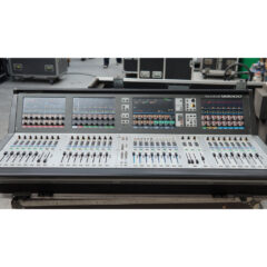 Soundcraft VI3000 with VI STAGEBOX