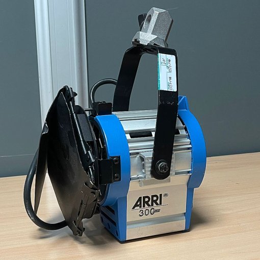ARRI 300 Plus Lighting Fixture