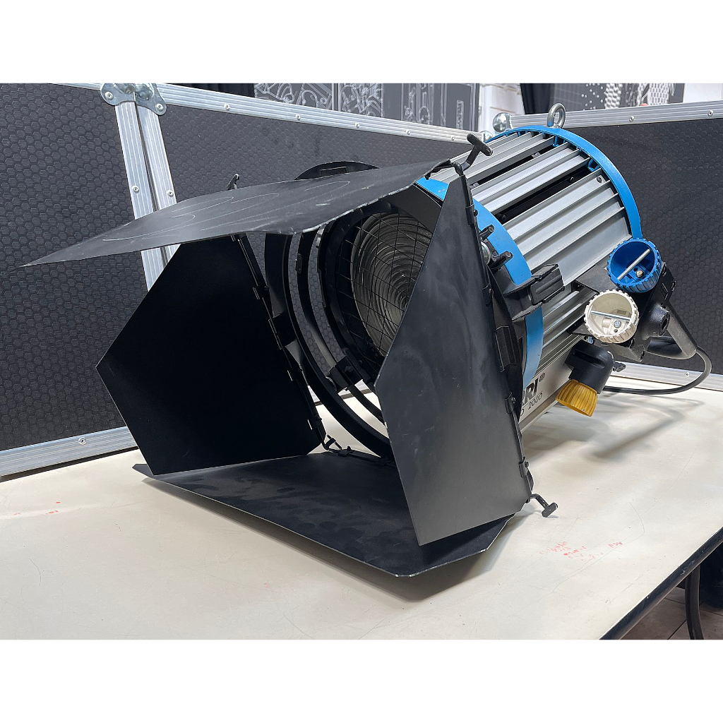 Arri Studio 2000 Lighting Fixture