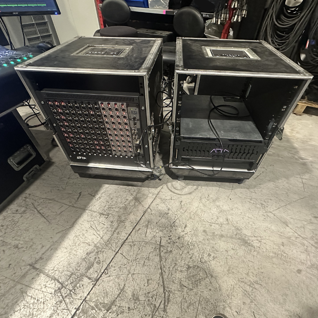 Avid-Digidesign S6L-32D Package