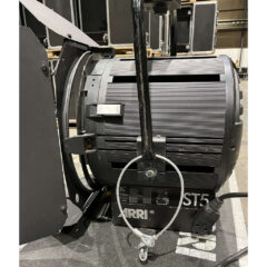 ARRI TrueBlue ST5 Lighting Fixture