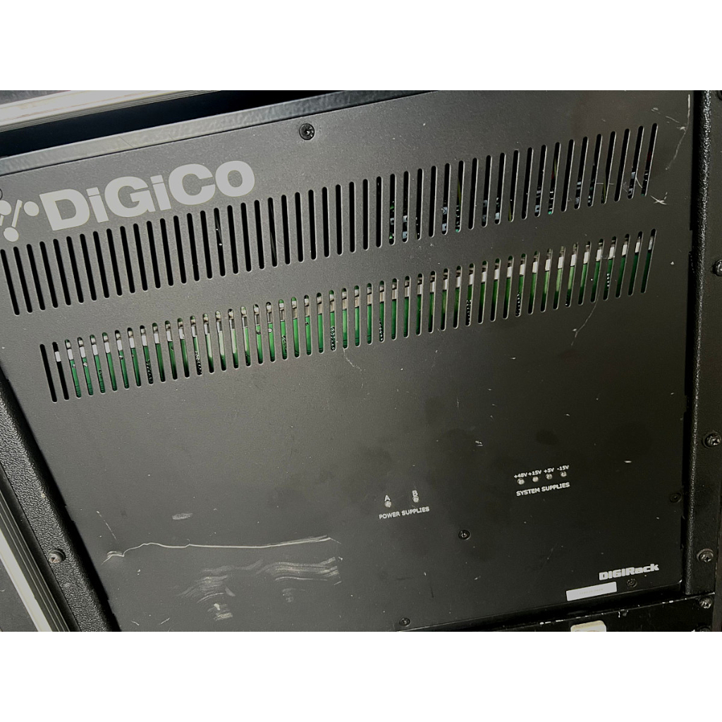 DiGiCo Digirack 48-16 + 8 AES