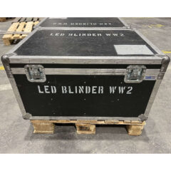 Elation Cuepix Blinder WW2 Lighting Fixture