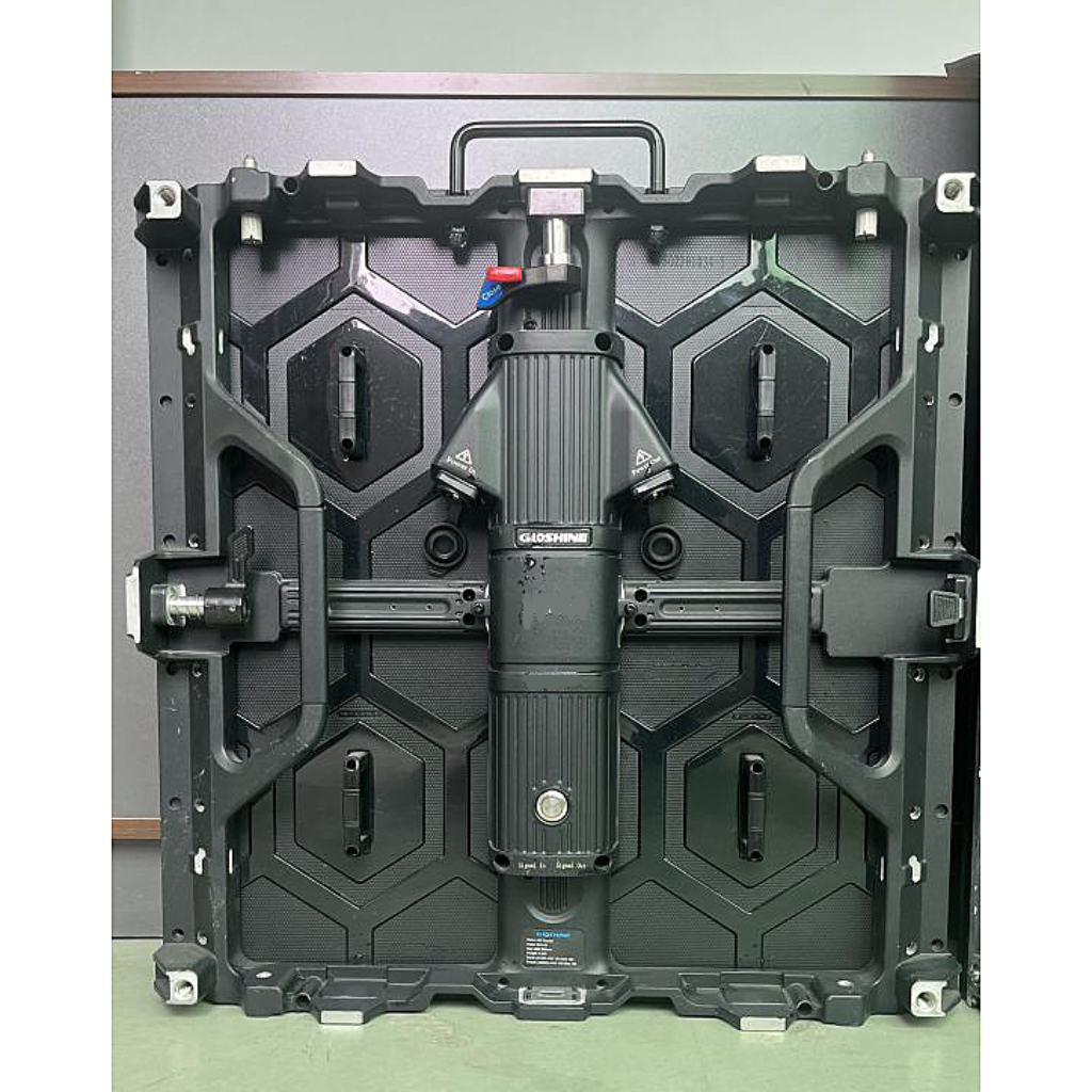 Gloshine BE/BM Series 3.9mm Outdoor LED Screens