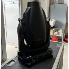 Martin MAC Viper Profile Lighting Fixture