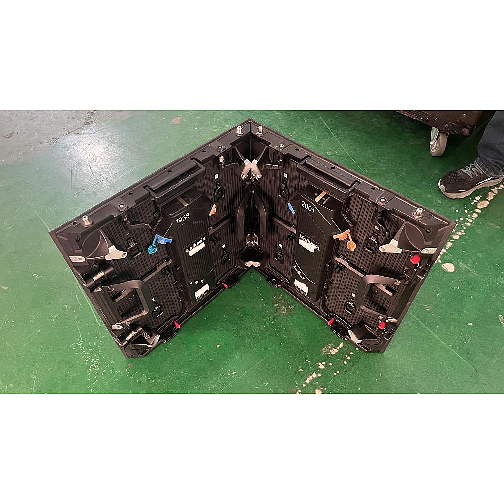 Unilumin UGMⅡ series 3.9 mm Outdoor LED Screen