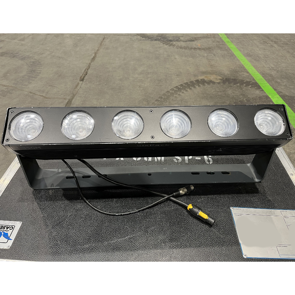 SGM SP-6 RGBA Sixpack 6x35W Lighting Fixture