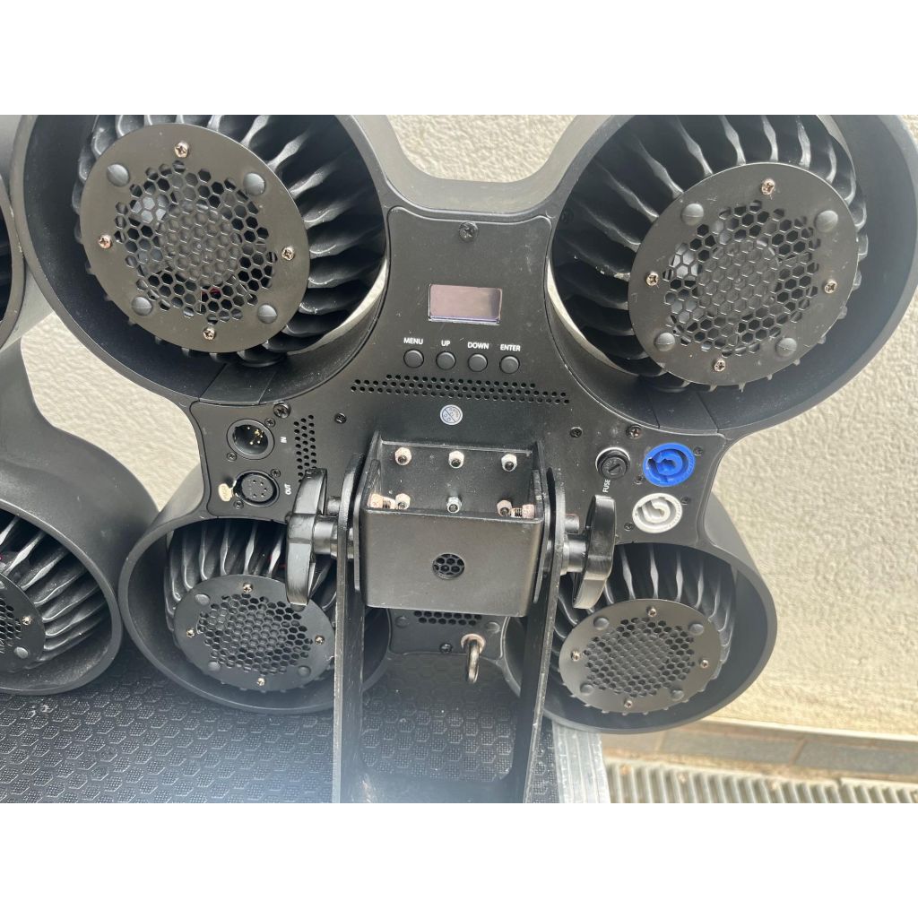Chauvet Strike 4 Lighting Fixture