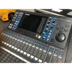Yamaha LS9-16 digital mixing console