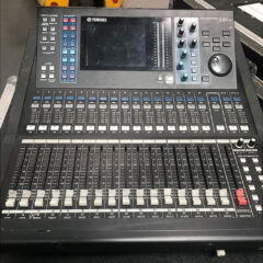 Yamaha LS9-16 digital mixing console
