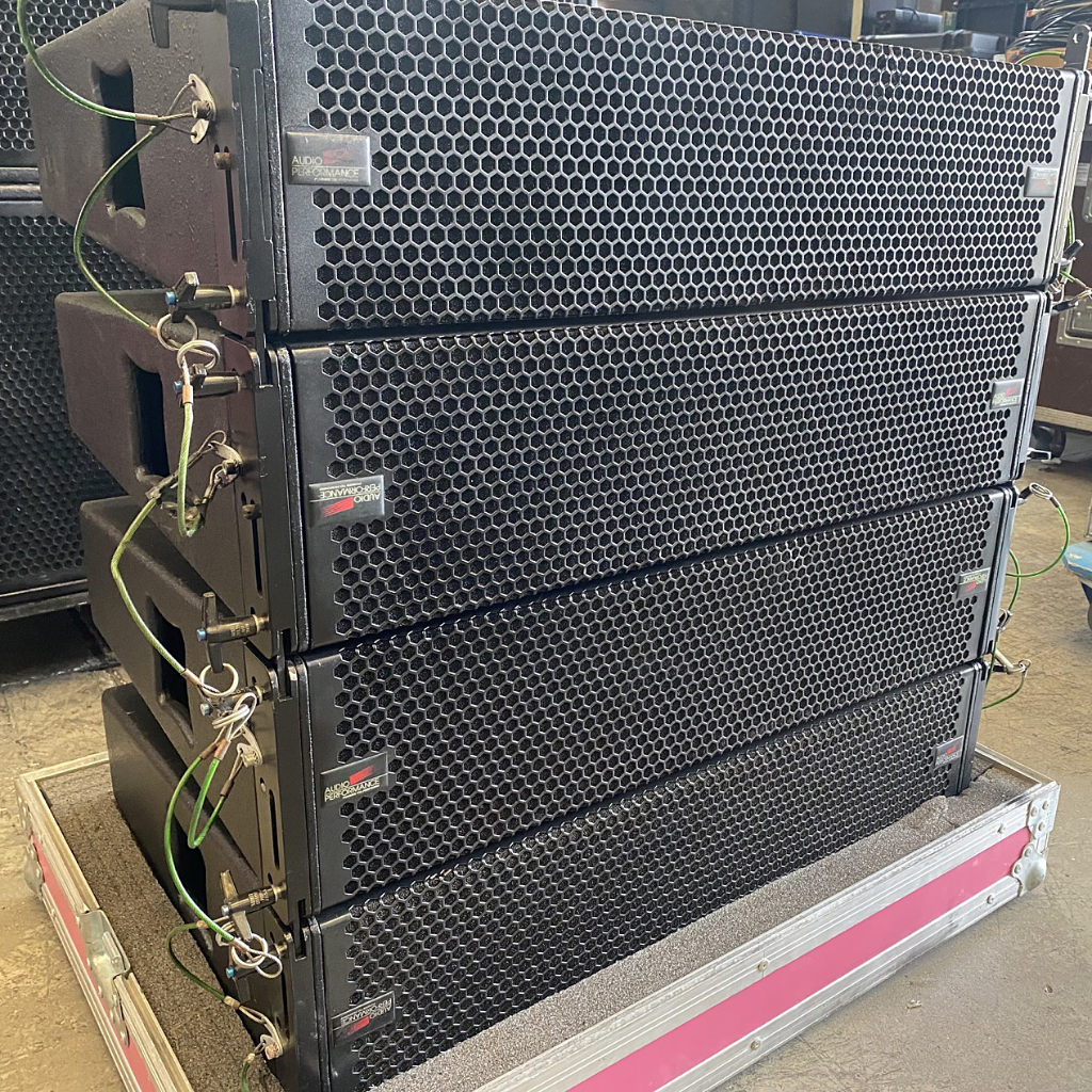 Audio Performance DLA6 Loudspeaker and SB800