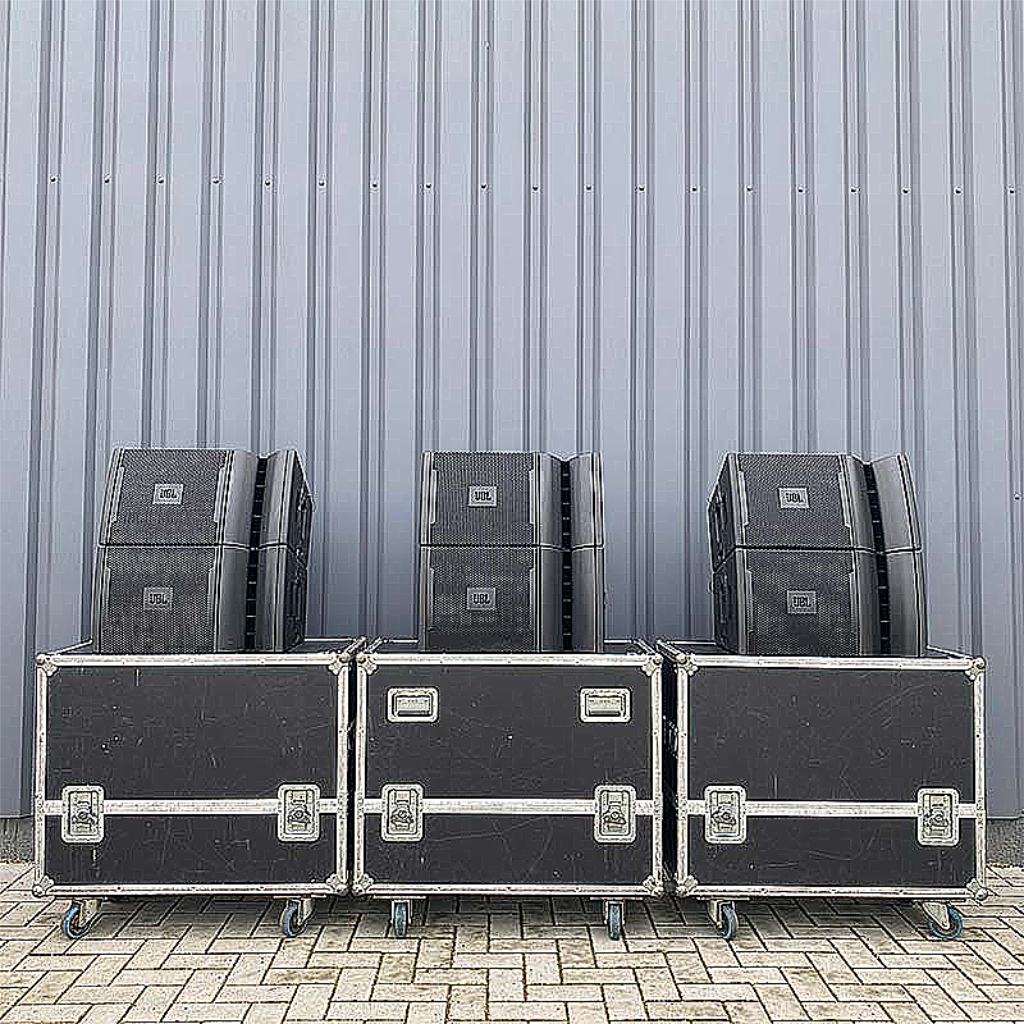 JBL VRX932LA Line Array speaker