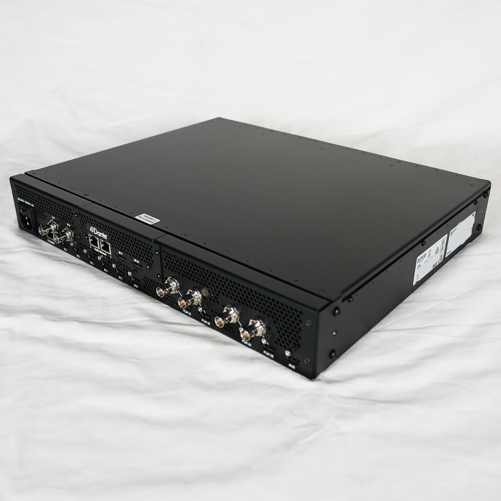 Barco PDS-4K HDMI/SDI/DP1.2 Small venue presentation switcher