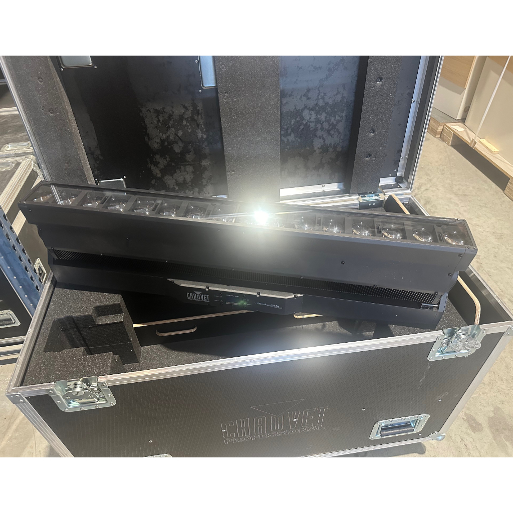 Chauvet COLORado PXL Bar 16 Lighting Fixture