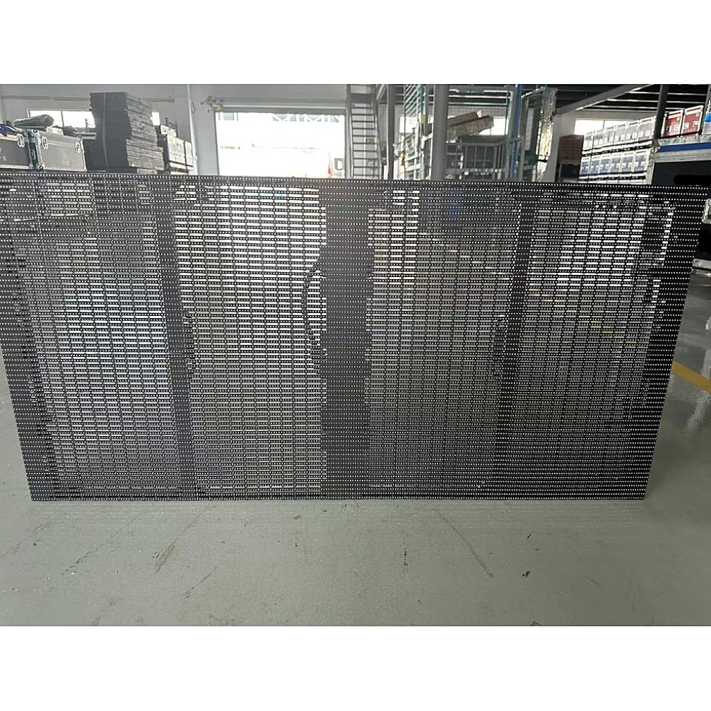 Dicolor UT-390 Series Outdoor P3.91x7.8 mm Transparent LED screens