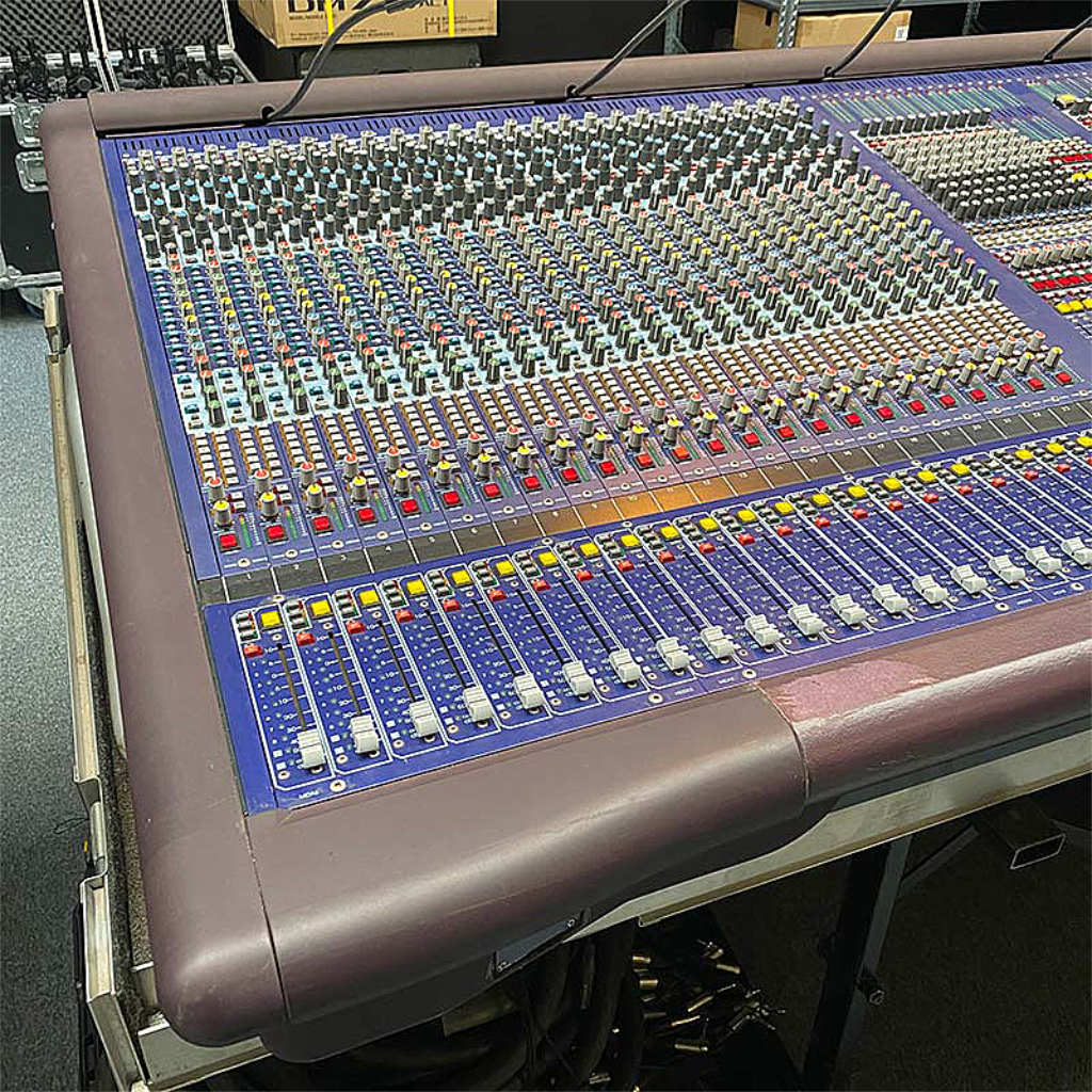 Midas Heritage 2000 and Outboard Package