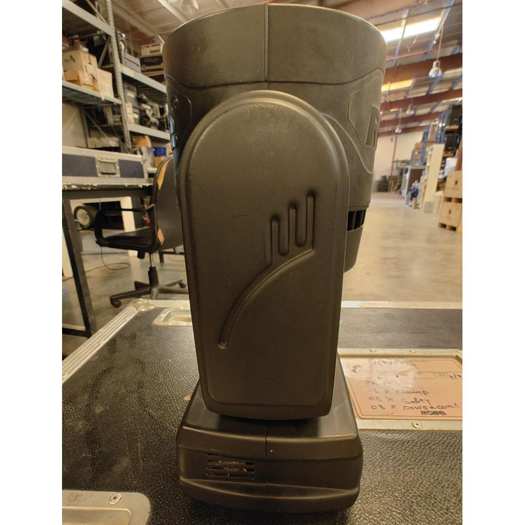 Robe Robin Led Beam 150 wash beam small lighting fixture
