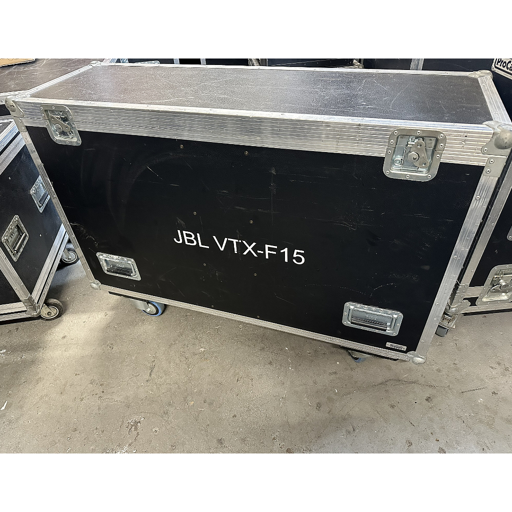 JBL VTX F15 Loudspeakers