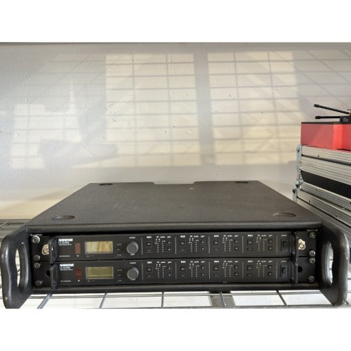 Shure ULXD4Q Package