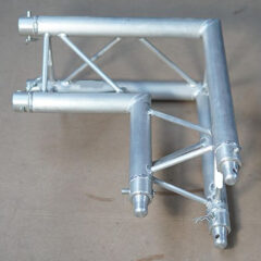 CMV Triangular Corner Truss X30 – 90º