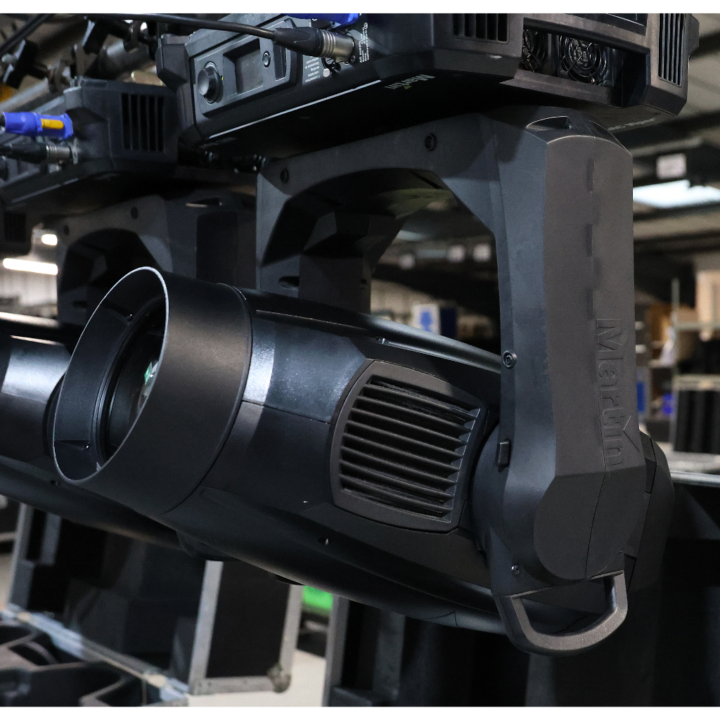Martin MAC Viper Profile Lighting Fixture