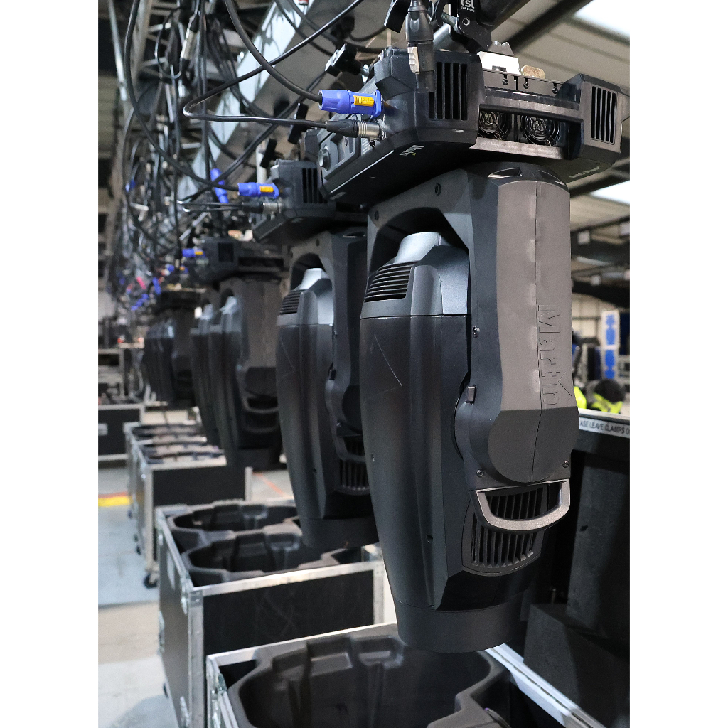 Martin MAC Viper Profile Lighting Fixture